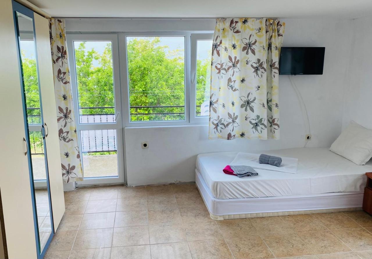 Fayna Byala Guest House & Bungalows ภายนอก รูปภาพ